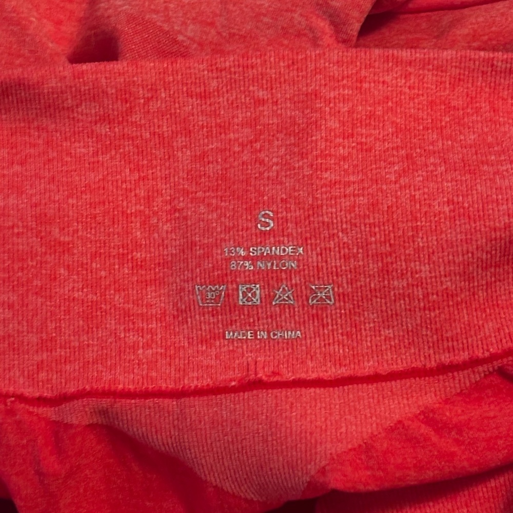 NVGTN Candy Apple Contour Seamless Shorts - Small - Picture 2 of 3